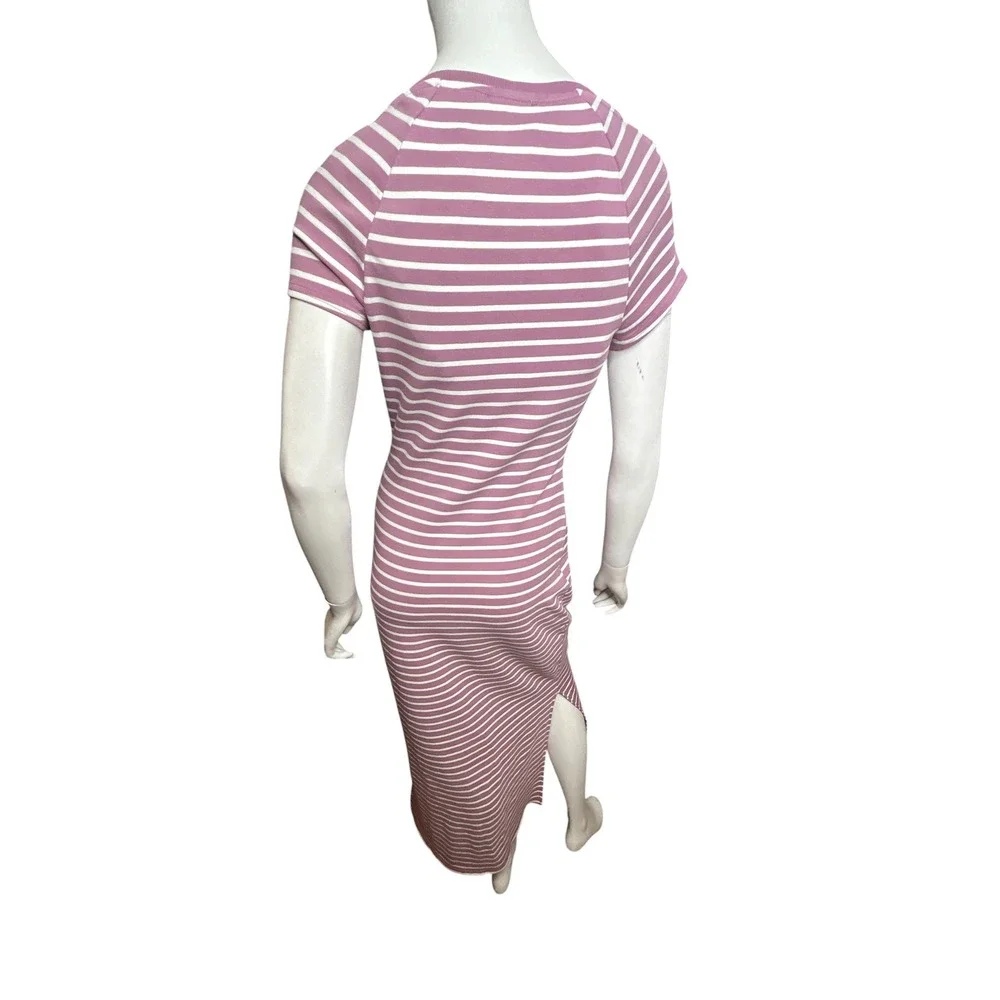 GILLI LOGAN FITTED T-SHIRT MAXI DRESS STRIPE PURPLE SIZE MEDIUM NWT